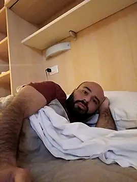 Snapshot of Denisilboss chatting on 02/22/26, 07:34 Denisilboss online show from 02/22/26, 07:34