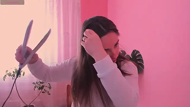 Snapshot of cClandesTina chatting on 03/20/25, 12:22 cClandesTina online show from 03/20/25, 12:22