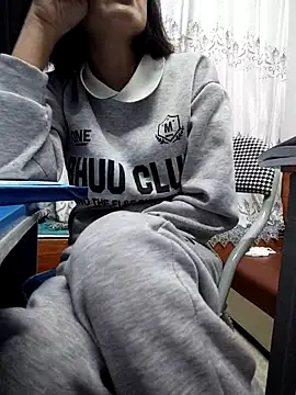 Haralushiaaa online show from 12/04/25, 10:02