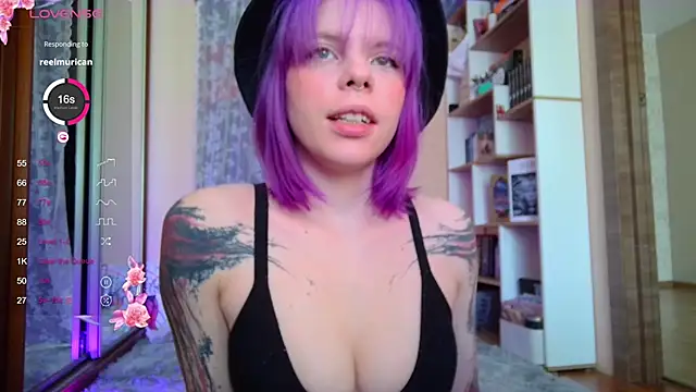 Snapshot of milky__way__ chatting on 03/09/25, 10:30 milky way online show from 03/09/25, 10:30