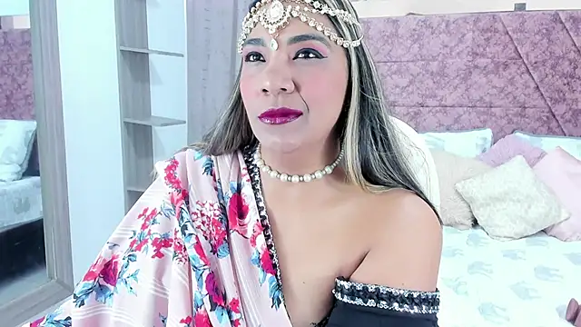  Lakshmi hotx online show from 03/20/25, 12:11