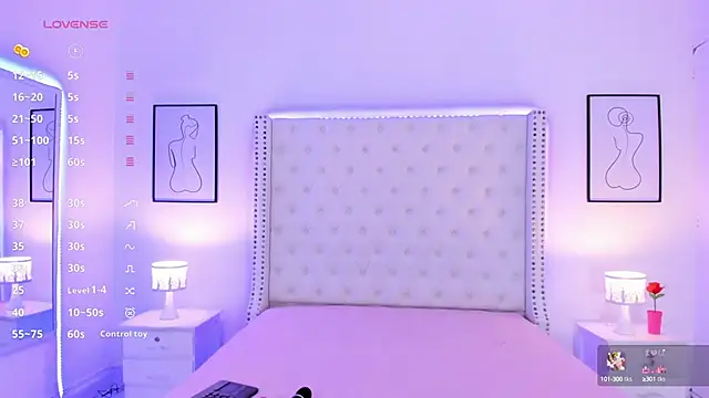 Snapshot of Coco_Balenciaga_ chatting on 12/22/24, 12:49 Coco Balenciaga online show from 12/22/24, 12:49