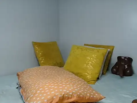 glam mish online show from 04/21/26, 11:07