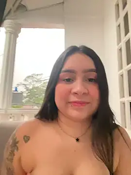 Pretty Isadora online show from 01/25/25, 11:00