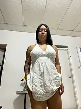 Pretty Isadora online show from 01/30/25, 06:43