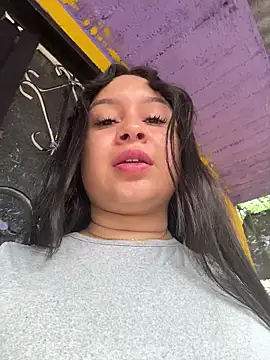 Pretty Isadora online show from 03/28/26, 07:35