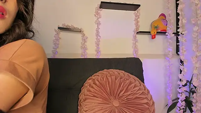 on tefa online show from 02/06/25, 12:22