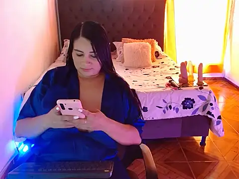 Snapshot of Kerly_Lopez chatting on 07/03/26, 07:31 Kerly Lopez online show from 07/03/26, 07:31