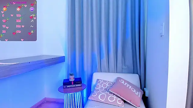 Lucyortiz  online show from 02/24/25, 09:41