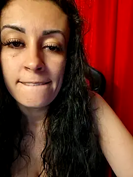 Snapshot of loryyy_sexyyy chatting on 05/06/26, 08:25 loryyy sexyyy online show from 05/06/26, 08:25