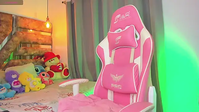 Mia coxx1 online show from 01/26/25, 10:12