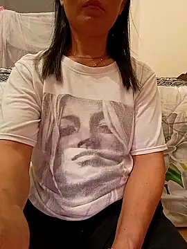 Asian girl13 online show from 04/08/26, 11:27