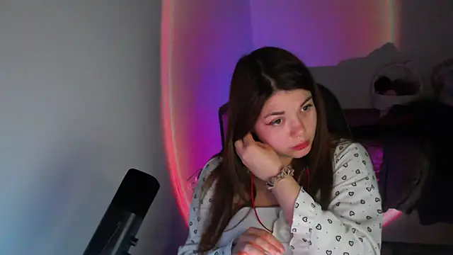 helengilmor online show from 02/11/26, 06:13