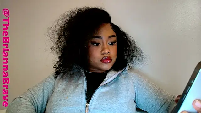 BriannaBrave online show from 12/19/25, 06:31