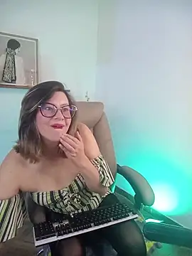 Snapshot of Chanelll_Taylorr_ chatting on 01/10/26, 05:26 Chanelll Taylorr online show from 01/10/26, 05:26