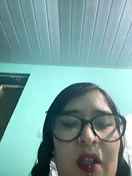 Snapshot of ZTahya chatting on 12/05/24, 02:42 ZTahya online show from 12/05/24, 02:42