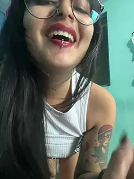 Snapshot of ZTahya chatting on 01/08/25, 05:37 ZTahya online show from 01/08/25, 05:37