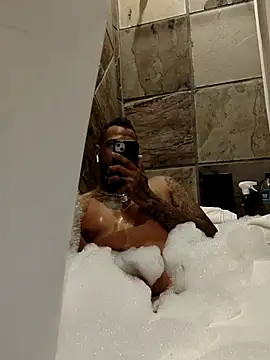 3prettyboy3 online show from 12/17/25, 06:19