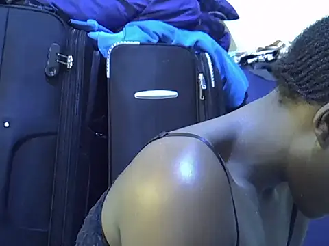 Adaline-Paris online show from 10/20/25, 04:57