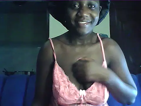 Adaline-Paris online show from 04/21/26, 02:51