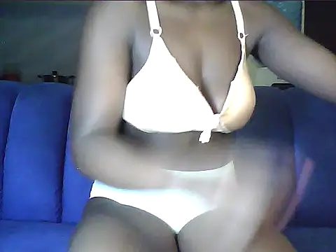 Snapshot of Adaline-Paris chatting on 04/24/26, 02:47 Adaline-Paris online show from 04/24/26, 02:47