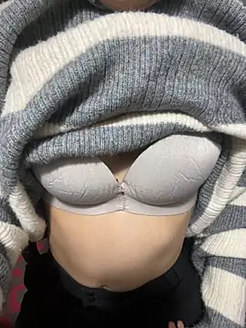 Milk Mom99 online show from 02/24/25, 09:21