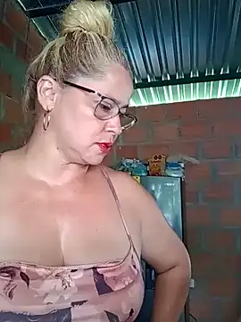 Snapshot of natally_ross21 chatting on 01/12/25, 12:55 natally ross21 online show from 01/12/25, 12:55