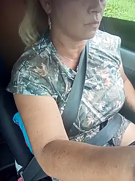 Snapshot of natally_ross21 chatting on 02/13/26, 04:58 natally ross21 online show from 02/13/26, 04:58