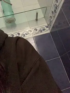 luna asss online show from 02/13/25, 02:31