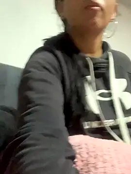 luna asss online show from 10/21/25, 03:46