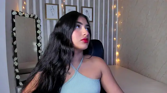 Snapshot of sabrinahimss chatting on 03/14/25, 10:05 sabrinahimss online show from 03/14/25, 10:05