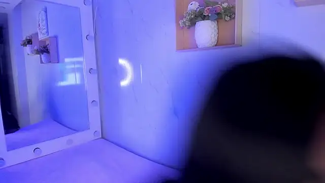 Snapshot of sabrinahimss chatting on 11/19/25, 02:22 sabrinahimss online show from 11/19/25, 02:22