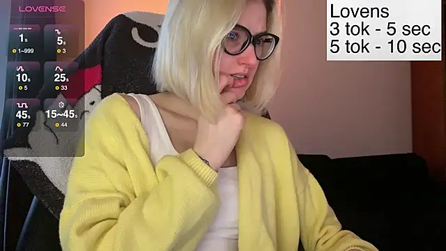 Sexy Sweets online show from 11/26/25, 12:28