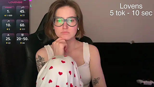 Sexy Sweets online show from 07/14/26, 04:13
