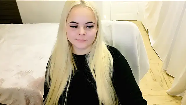 lovely-eyes online show from 12/16/24, 05:38