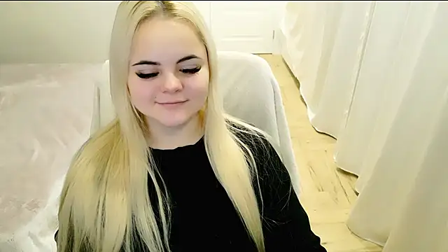 lovely-eyes online show from 02/07/25, 09:37