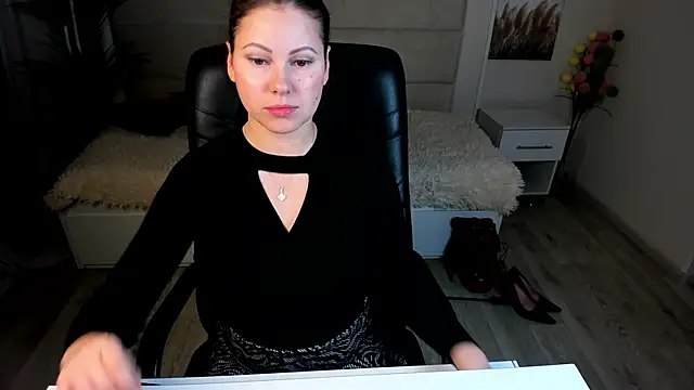 Dana  dom online show from 02/18/25, 01:32