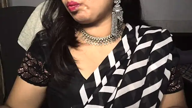 Gulaboo bhabi online show from 06/17/26, 05:36