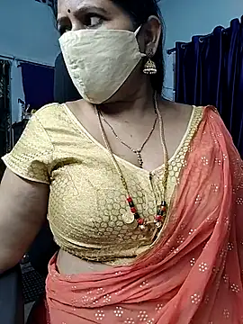 Snapshot of Rani_Darling_99 chatting on 06/07/26, 04:22 Rani Darling 99 online show from 06/07/26, 04:22
