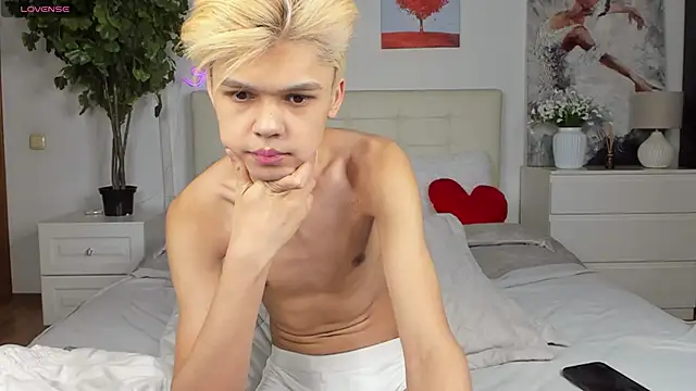 Felix Rey online show from 02/14/25, 11:09