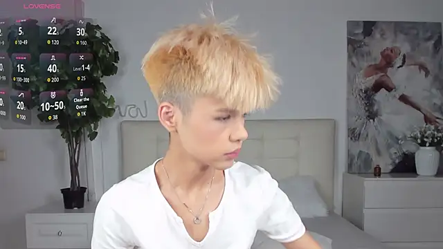 Felix Rey online show from 11/19/25, 05:57