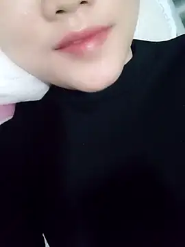 Snapshot of 2_sex chatting on 12/05/25, 03:15 2 sex online show from 12/05/25, 03:15