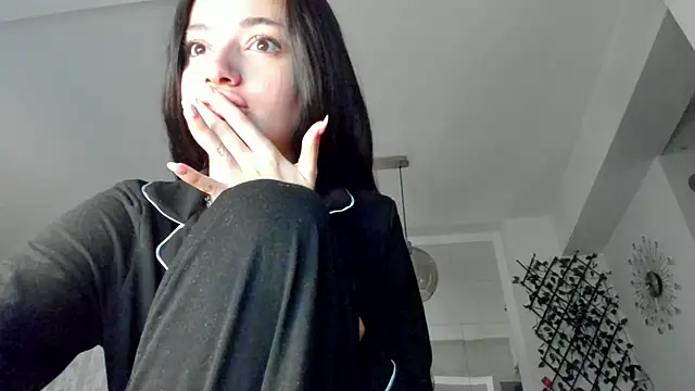 IreneVON online show from 01/15/25, 05:50