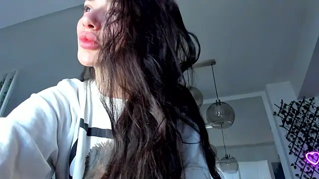 IreneVON online show from 03/03/25, 06:26