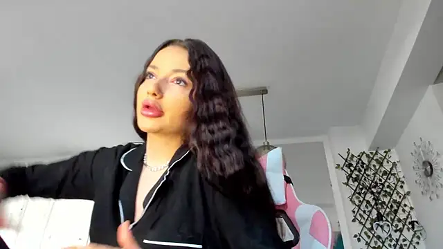 IreneVON online show from 03/19/25, 05:30