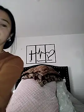 EimyParker  online show from 09/28/25, 02:11