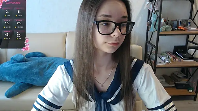 Snapshot of Amarieni chatting on 12/05/24, 11:27 Amarieni online show from 12/05/24, 11:27