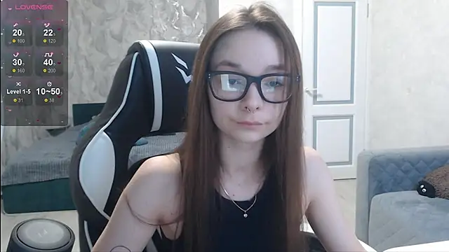 Snapshot of Amarieni chatting on 01/23/25, 12:52 Amarieni online show from 01/23/25, 12:52