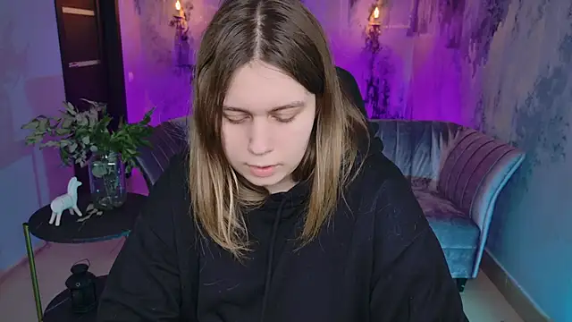 FioraMarmoris online show from 02/07/25, 09:47