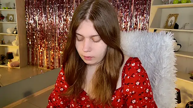 FioraMarmoris online show from 05/17/26, 05:16